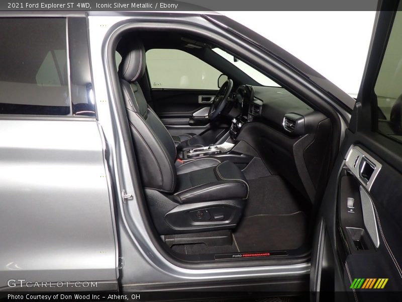 Iconic Silver Metallic / Ebony 2021 Ford Explorer ST 4WD