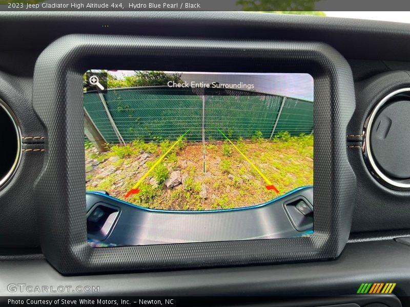 Controls of 2023 Gladiator High Altitude 4x4