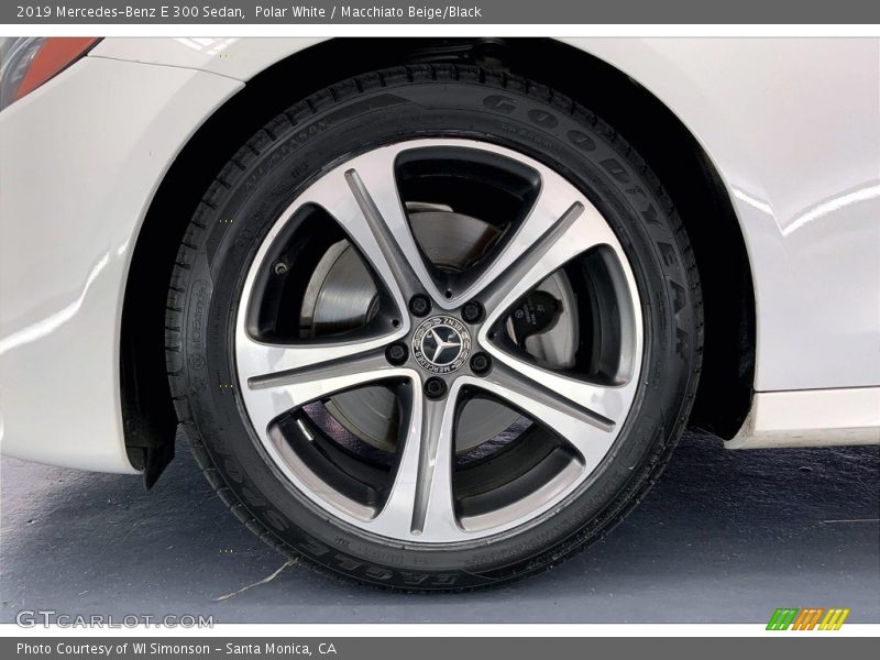  2019 E 300 Sedan Wheel