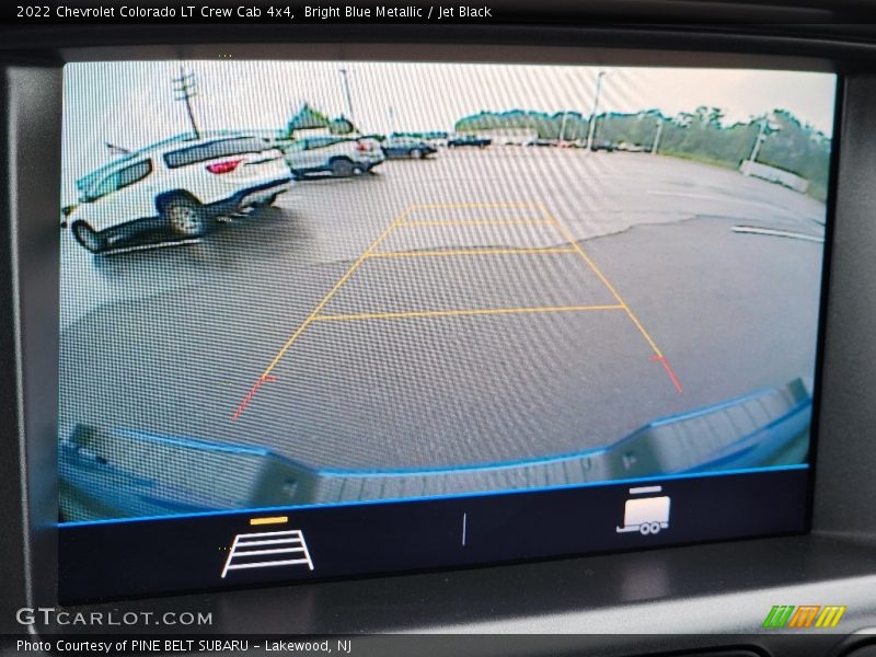 Bright Blue Metallic / Jet Black 2022 Chevrolet Colorado LT Crew Cab 4x4