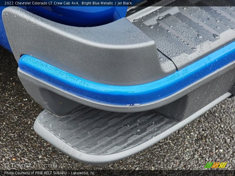 Bright Blue Metallic / Jet Black 2022 Chevrolet Colorado LT Crew Cab 4x4