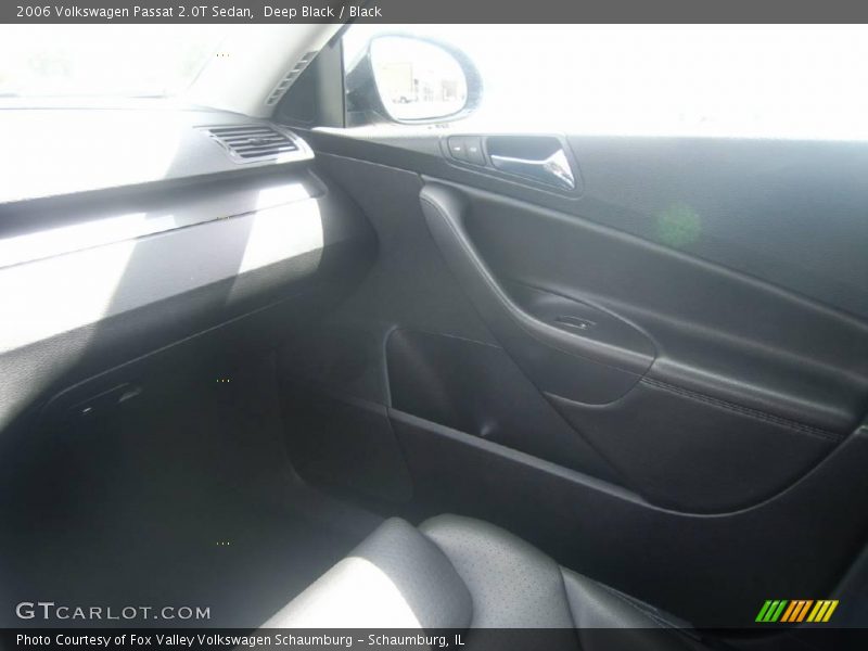 Deep Black / Black 2006 Volkswagen Passat 2.0T Sedan