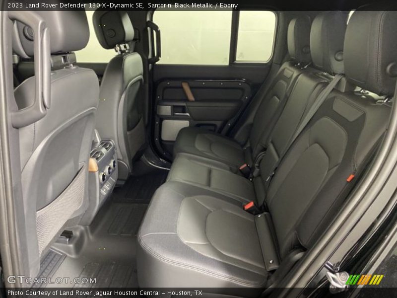 Santorini Black Metallic / Ebony 2023 Land Rover Defender 130 X-Dynamic SE