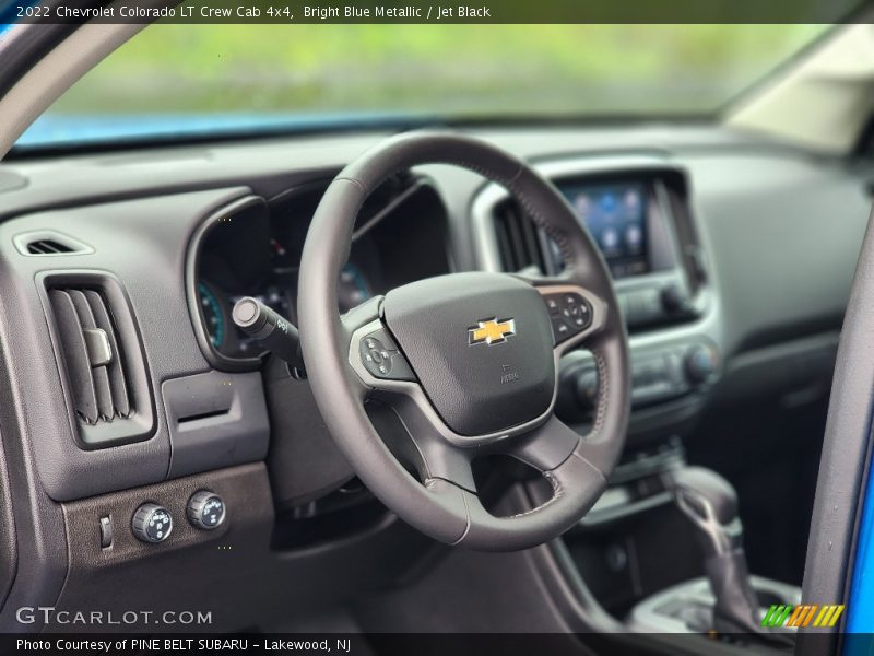 Bright Blue Metallic / Jet Black 2022 Chevrolet Colorado LT Crew Cab 4x4