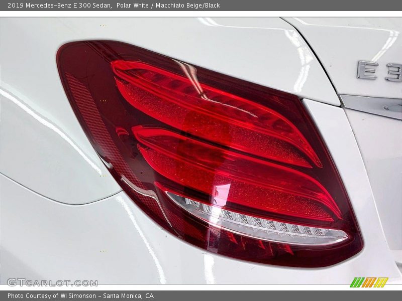 Polar White / Macchiato Beige/Black 2019 Mercedes-Benz E 300 Sedan