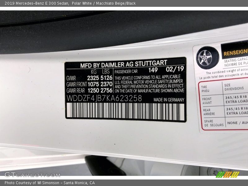 Polar White / Macchiato Beige/Black 2019 Mercedes-Benz E 300 Sedan