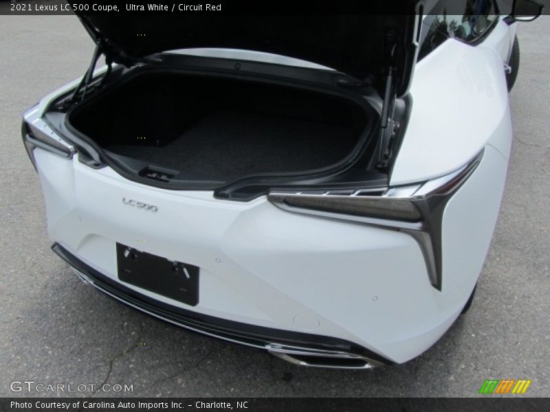 Ultra White / Circuit Red 2021 Lexus LC 500 Coupe