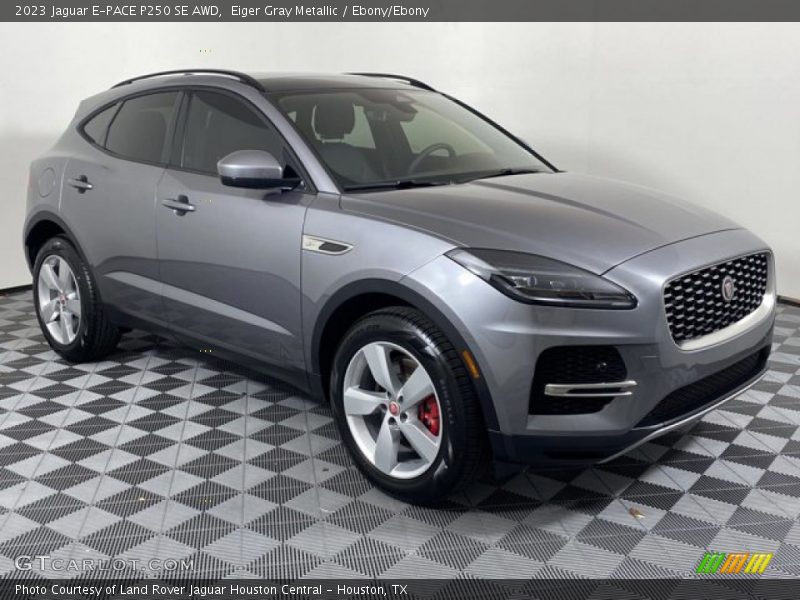Front 3/4 View of 2023 E-PACE P250 SE AWD