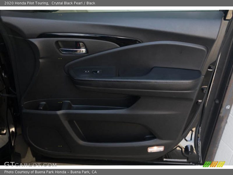Crystal Black Pearl / Black 2020 Honda Pilot Touring