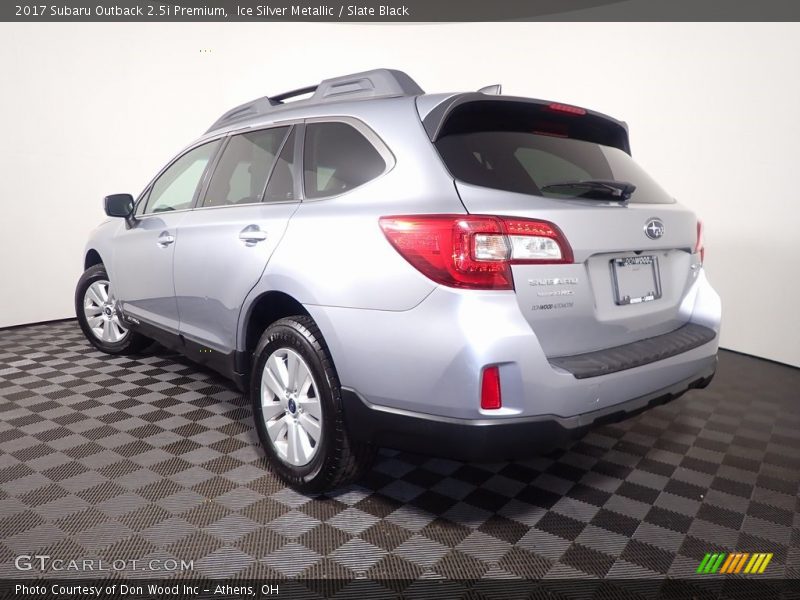 Ice Silver Metallic / Slate Black 2017 Subaru Outback 2.5i Premium