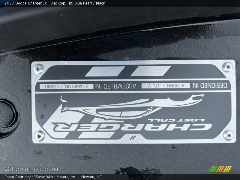 B5 Blue Pearl / Black 2023 Dodge Charger SXT Blacktop