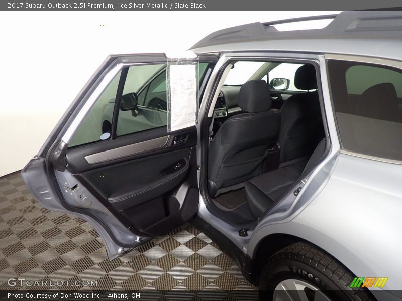 Ice Silver Metallic / Slate Black 2017 Subaru Outback 2.5i Premium