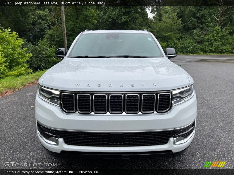 Bright White / Global Black 2023 Jeep Wagoneer Base 4x4