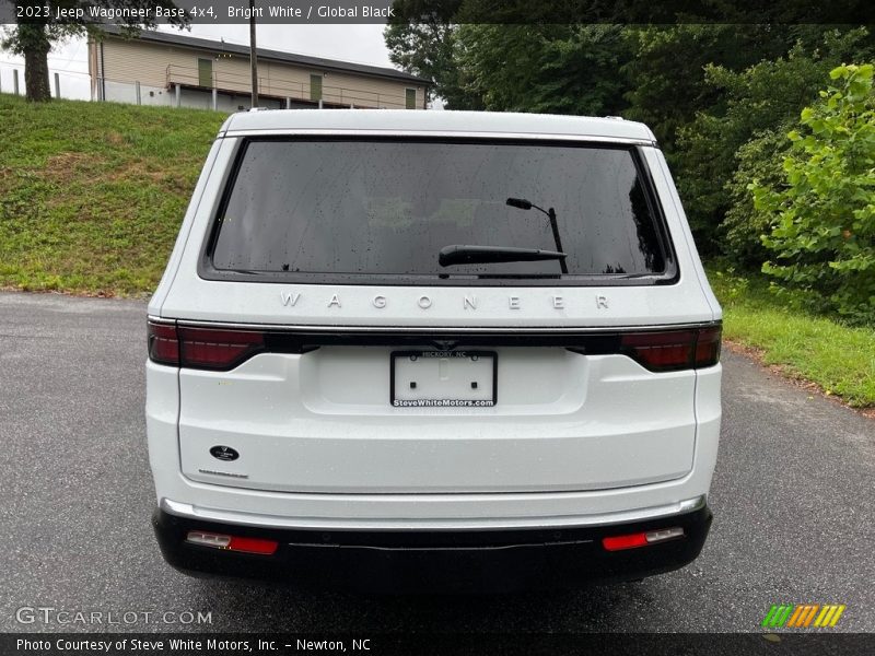 Bright White / Global Black 2023 Jeep Wagoneer Base 4x4