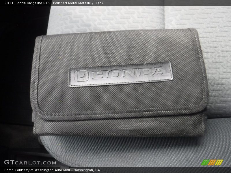 Polished Metal Metallic / Black 2011 Honda Ridgeline RTS