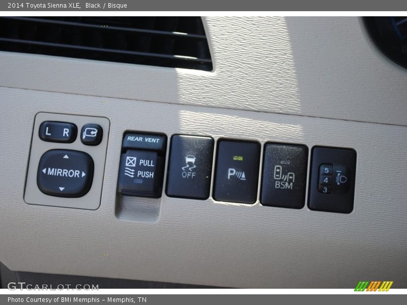 Black / Bisque 2014 Toyota Sienna XLE