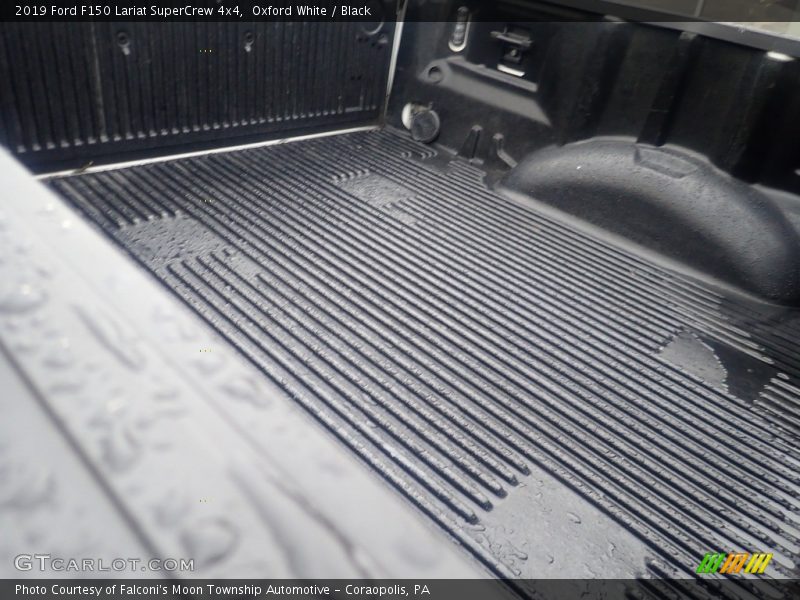 Oxford White / Black 2019 Ford F150 Lariat SuperCrew 4x4