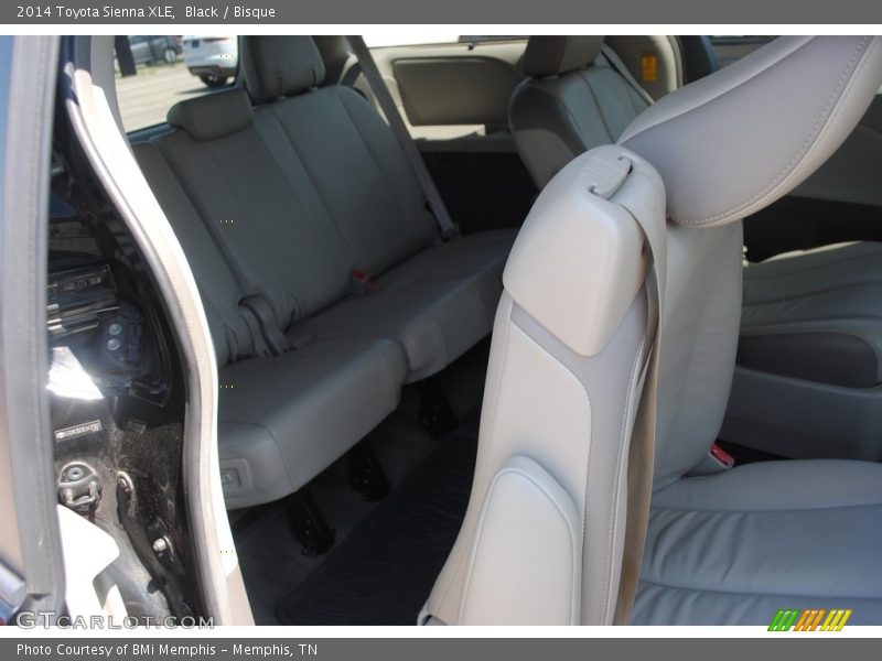 Black / Bisque 2014 Toyota Sienna XLE