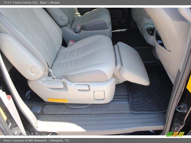 Black / Bisque 2014 Toyota Sienna XLE
