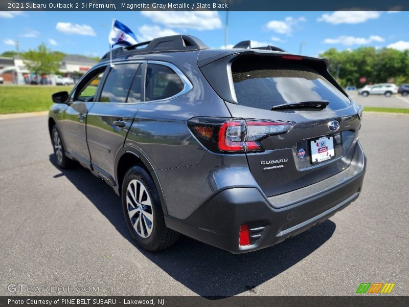 Magnetite Gray Metallic / Slate Black 2021 Subaru Outback 2.5i Premium