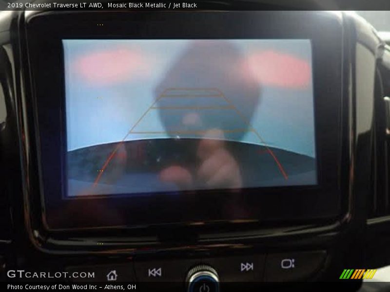Mosaic Black Metallic / Jet Black 2019 Chevrolet Traverse LT AWD