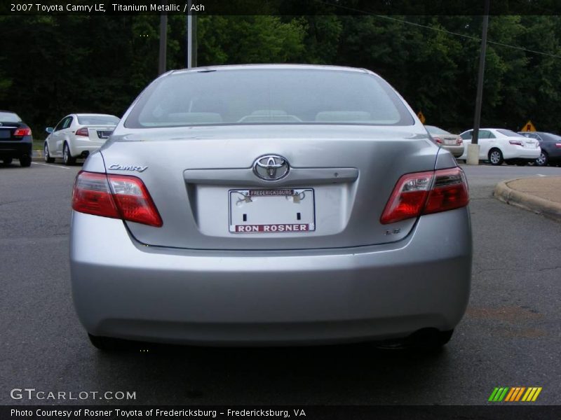 Titanium Metallic / Ash 2007 Toyota Camry LE