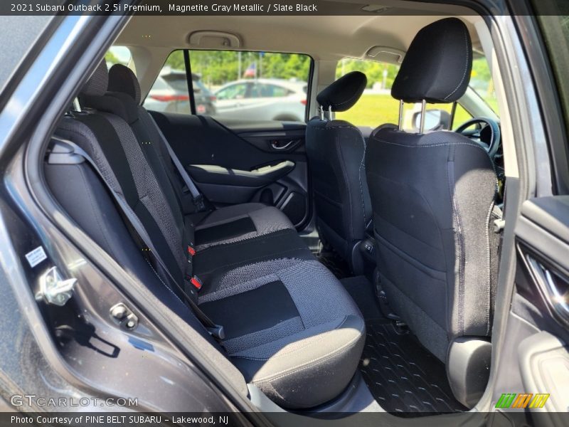 Magnetite Gray Metallic / Slate Black 2021 Subaru Outback 2.5i Premium