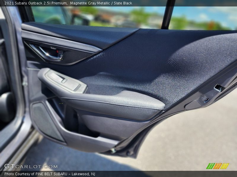 Magnetite Gray Metallic / Slate Black 2021 Subaru Outback 2.5i Premium