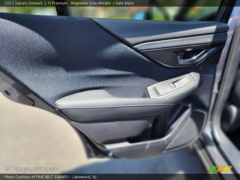 Magnetite Gray Metallic / Slate Black 2021 Subaru Outback 2.5i Premium