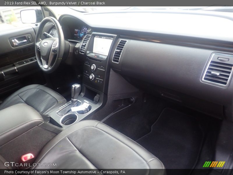 Dashboard of 2019 Flex SEL AWD