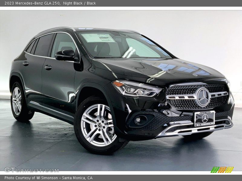 Front 3/4 View of 2023 GLA 250