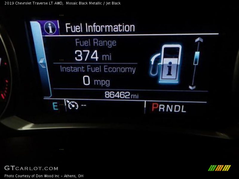 Mosaic Black Metallic / Jet Black 2019 Chevrolet Traverse LT AWD