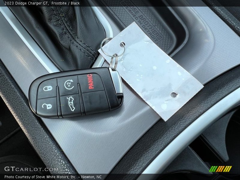 Keys of 2023 Charger GT