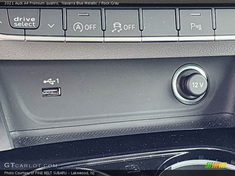 Navarra Blue Metallic / Rock Gray 2021 Audi A4 Premium quattro