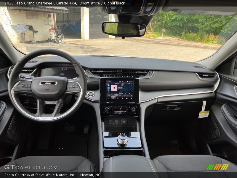 Dashboard of 2023 Grand Cherokee L Laredo 4x4