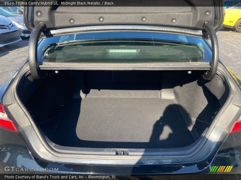 Midnight Black Metallic / Black 2020 Toyota Camry Hybrid LE
