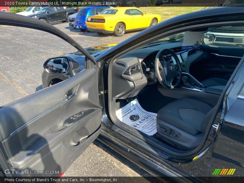 Midnight Black Metallic / Black 2020 Toyota Camry Hybrid LE