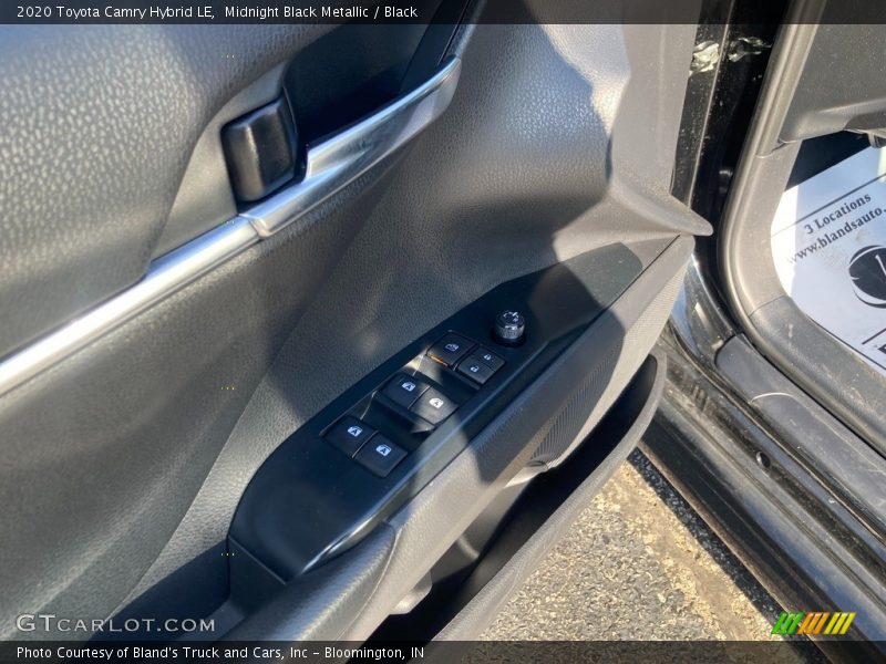 Midnight Black Metallic / Black 2020 Toyota Camry Hybrid LE