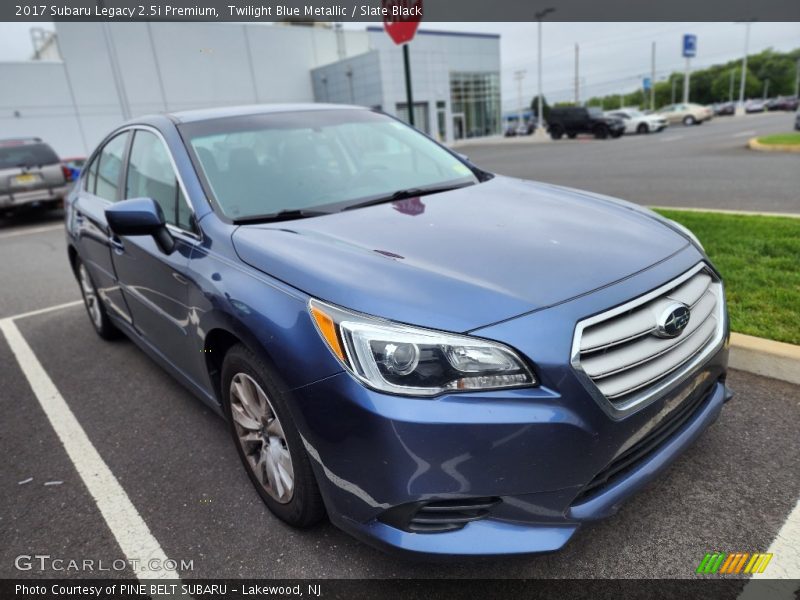 Front 3/4 View of 2017 Legacy 2.5i Premium