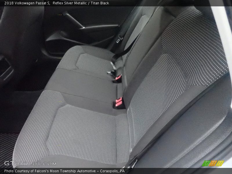 Rear Seat of 2018 Passat S