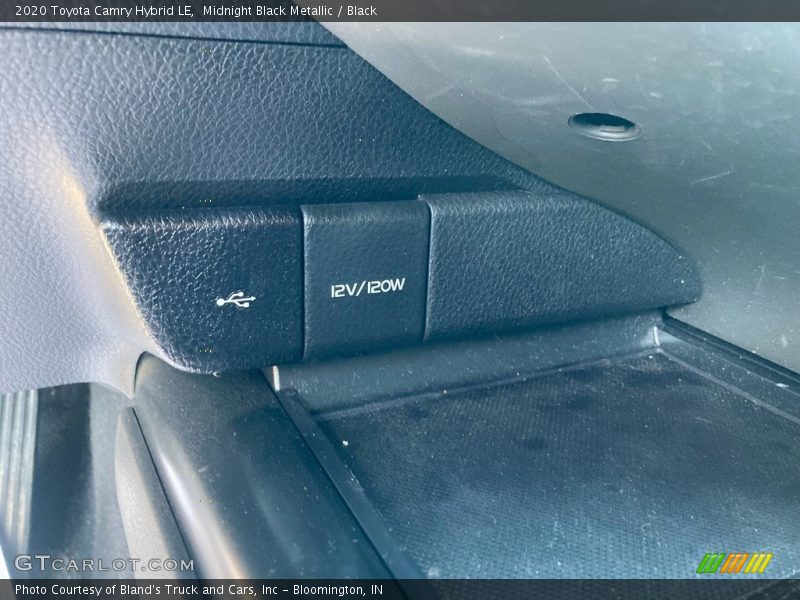 Midnight Black Metallic / Black 2020 Toyota Camry Hybrid LE