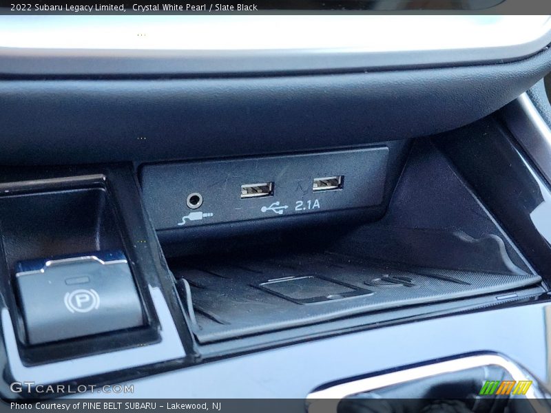 Crystal White Pearl / Slate Black 2022 Subaru Legacy Limited
