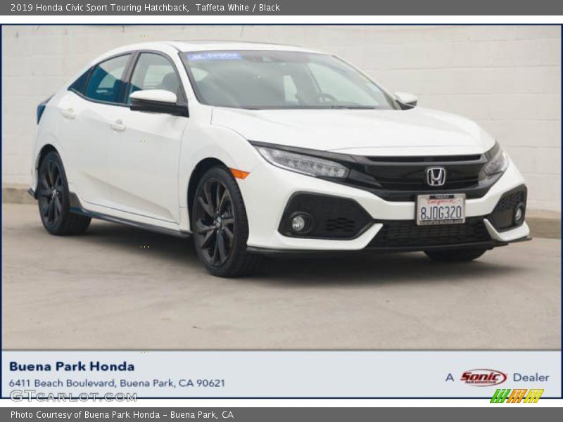 Taffeta White / Black 2019 Honda Civic Sport Touring Hatchback