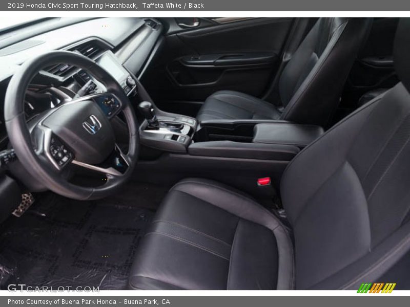 Taffeta White / Black 2019 Honda Civic Sport Touring Hatchback
