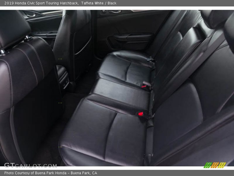 Taffeta White / Black 2019 Honda Civic Sport Touring Hatchback