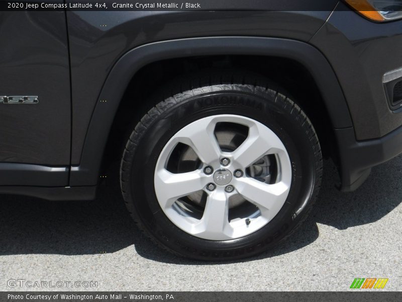 Granite Crystal Metallic / Black 2020 Jeep Compass Latitude 4x4
