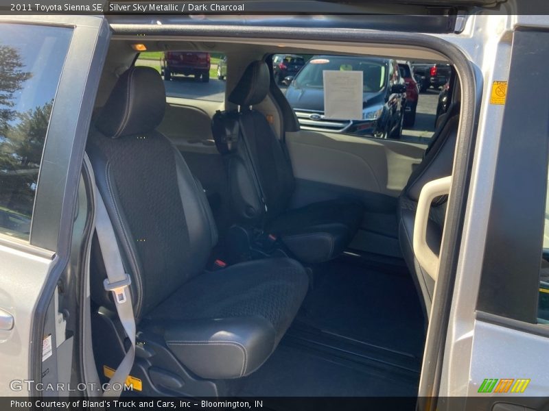 Silver Sky Metallic / Dark Charcoal 2011 Toyota Sienna SE