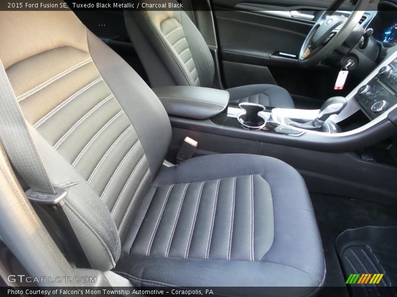 Tuxedo Black Metallic / Charcoal Black 2015 Ford Fusion SE