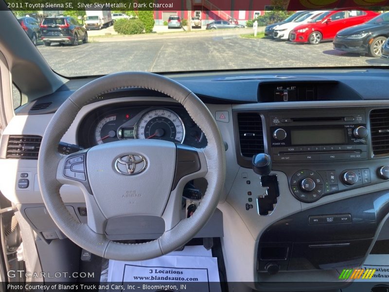 Silver Sky Metallic / Dark Charcoal 2011 Toyota Sienna SE