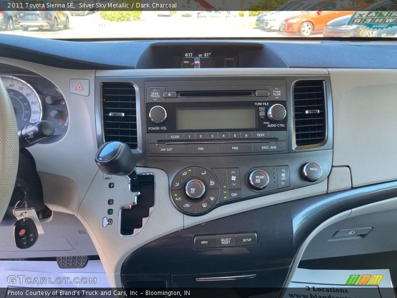 Silver Sky Metallic / Dark Charcoal 2011 Toyota Sienna SE
